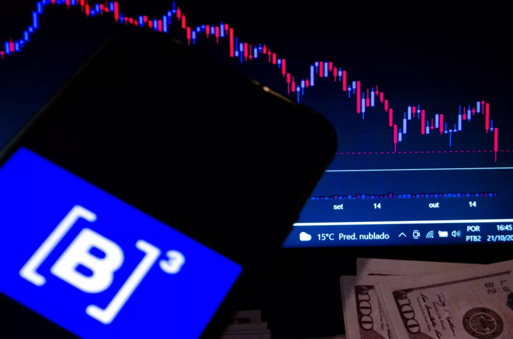 Ibovespa opera com sem direção definida nesta segunda