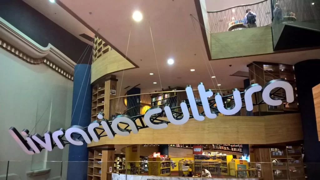 Livraria Cultura tem falência decretada; o que acontece com funcionários e bens de empresas nesses processos?