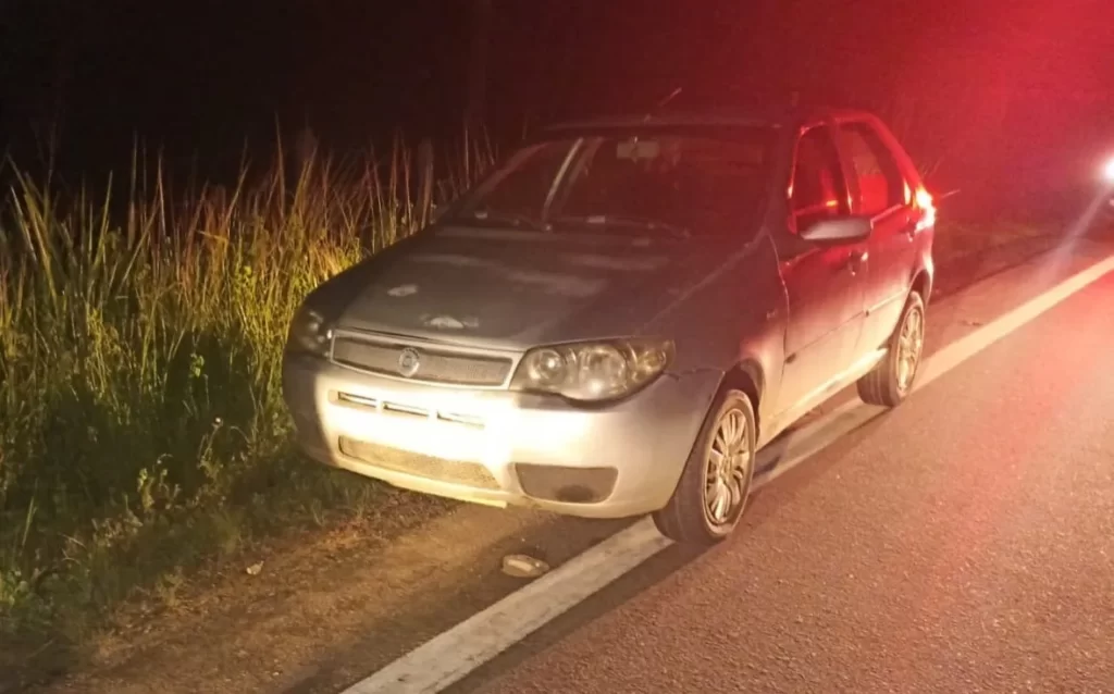 Homem é preso após roubo a posto de combustíveis em São José de Ubá, no RJ
