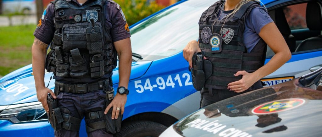 Rio de Janeiro bate recorde e apreende o maior número de fuzis dos últimos 16 anos