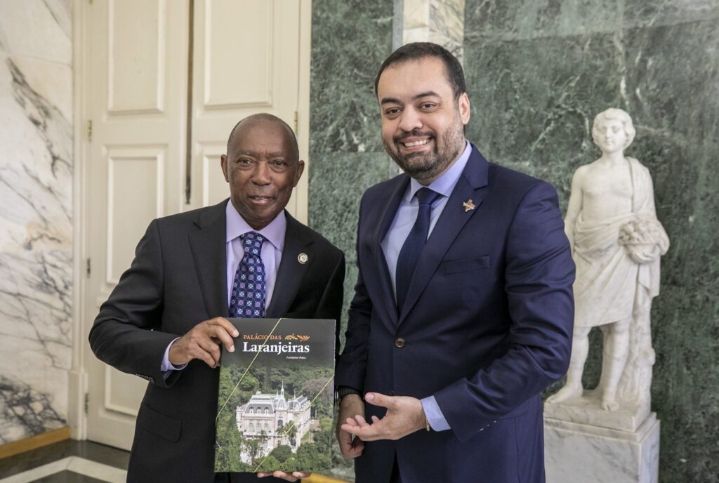 Castro se reúne com prefeito de Houston e destaca relevância do RJ para o potencial energético do país