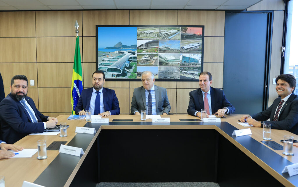 Governo federal sinaliza que pode aumentar voos para o Galeão