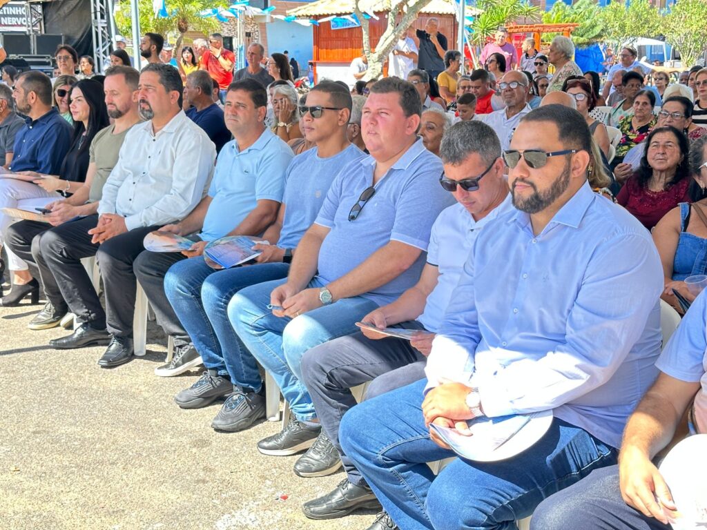 Deputado Thiago Rangel e demais autoridades marcam presença na missa em homenagem a Nossa Senhora da Penha