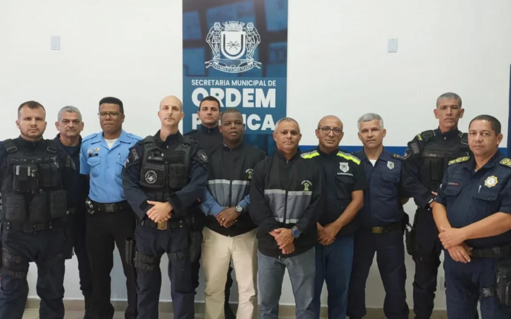 Agentes de Campos conhecem segurança pública de Volta Redonda