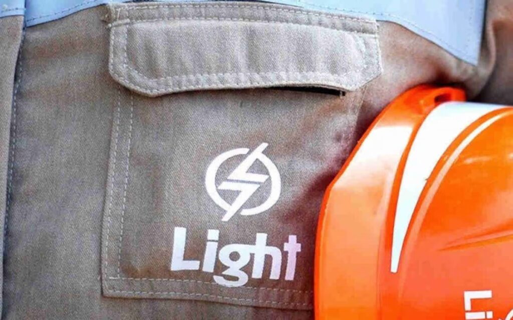 Light abre 166 vagas para eletricista de rede subterrânea